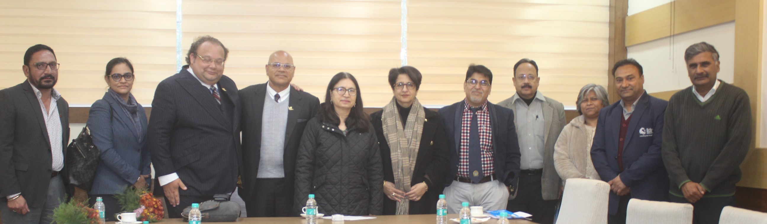 कैलगरी और एडमॉन्टन, कनाडा में मकामी कॉलेज पंजाब विश्वविद्यालय, चंडीगढ़ के साथ शैक्षणिक सहयोग करेगा